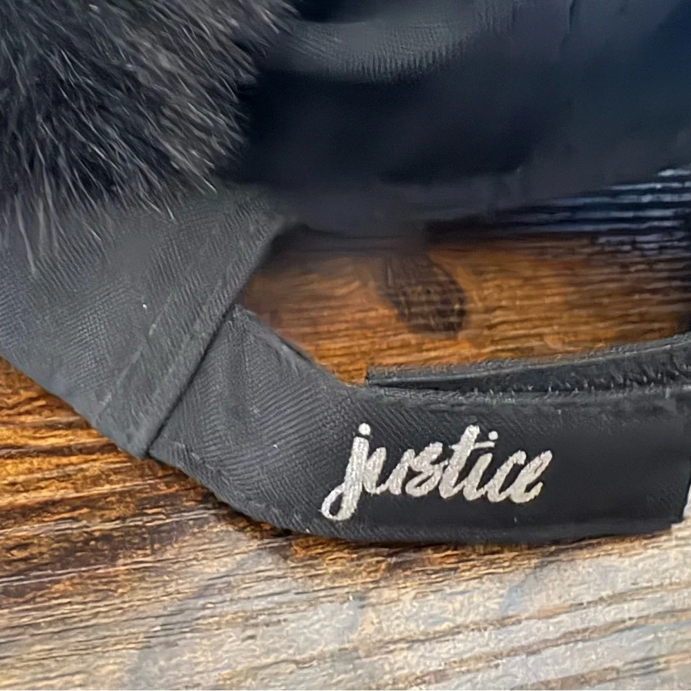 Justice V-Emblem Kids Black and Gray Cap‎